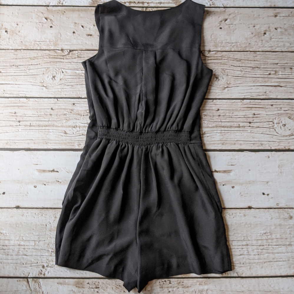 Express Romper - Picture 3 of 5